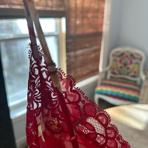 Victoria’s Secret Floral Lace Red négligée Slip lingerie Chemise Medium - Picture 9 of 16